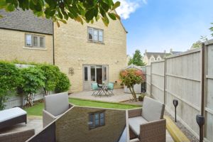 Photo 16- click for photo gallery